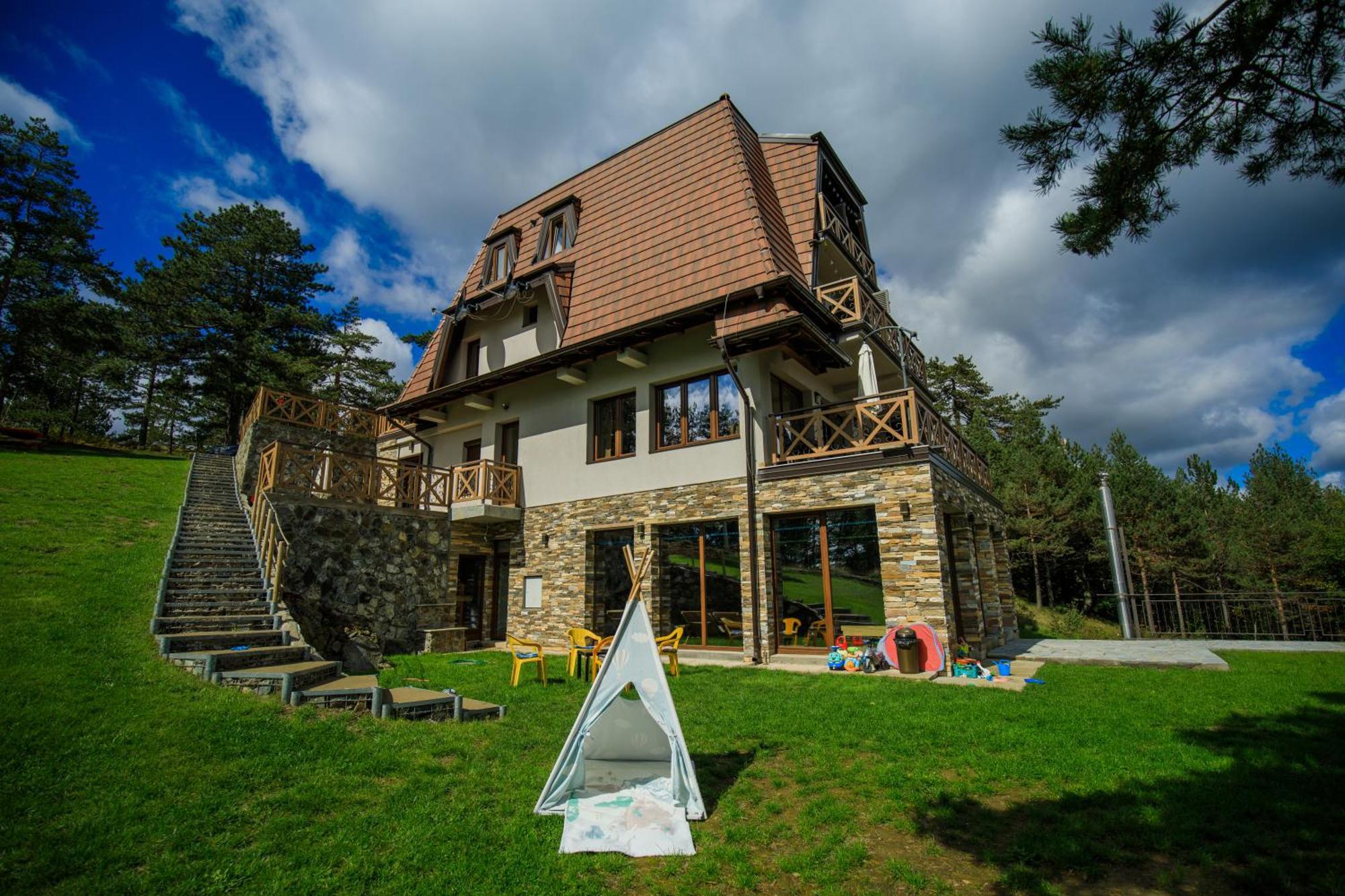 Katun Apartmani & Spa Divcibare Luaran gambar